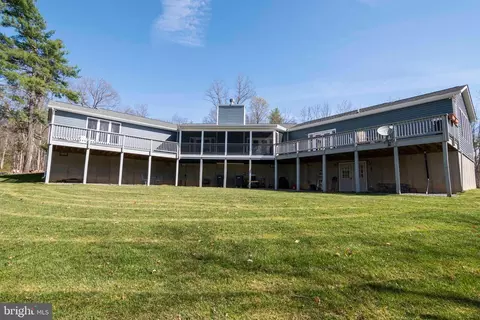 1192 Stokes Airport Rd, Front Royal, VA 22630