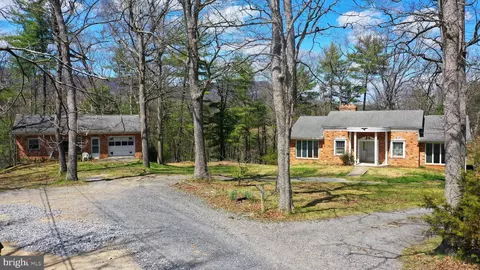 Exterior - 136 Ash Rd, Front Royal, VA 22630 photo 3 of 18