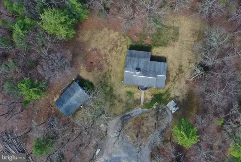 View/Area - 136 Ash Rd, Front Royal, VA 22630 photo 1 of 4