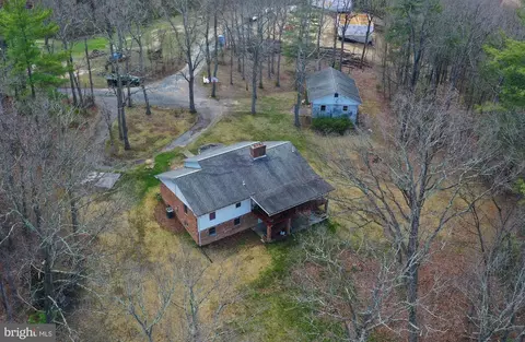 Exterior - 136 Ash Rd, Front Royal, VA 22630 photo 4 of 18