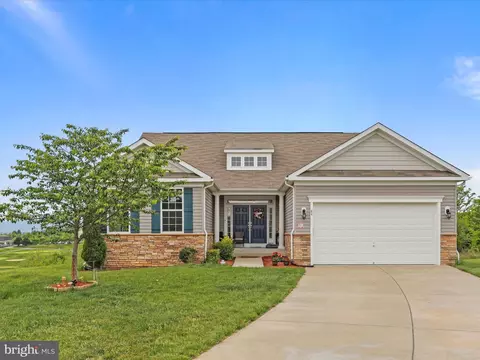84 Albatross Ct, Front Royal, VA 22630