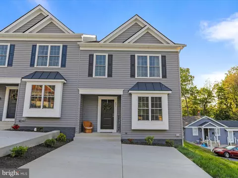 231 Acton St, Front Royal, VA 22630