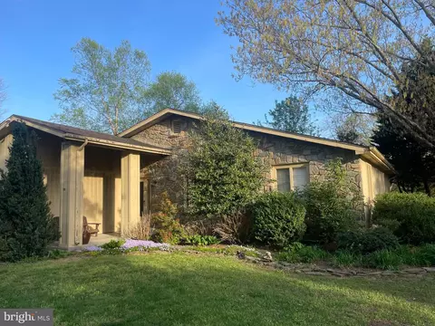 55 S River Rd, Front Royal, VA 22630