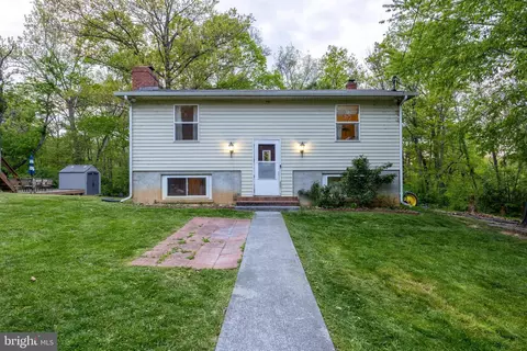 303 Mulberry Rd, Front Royal, VA 22630