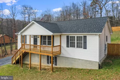 260 Gary Ln, Front Royal, VA 22630