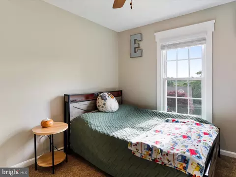 Bedroom - 219 E 19th St, Front Royal, VA 22630 photo 5 of 7