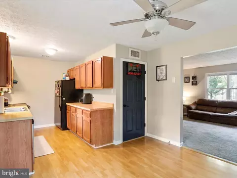80 Hickory Rd, Front Royal, VA 22630 photo 3