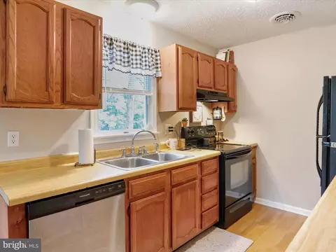 80 Hickory Rd, Front Royal, VA 22630 photo 6