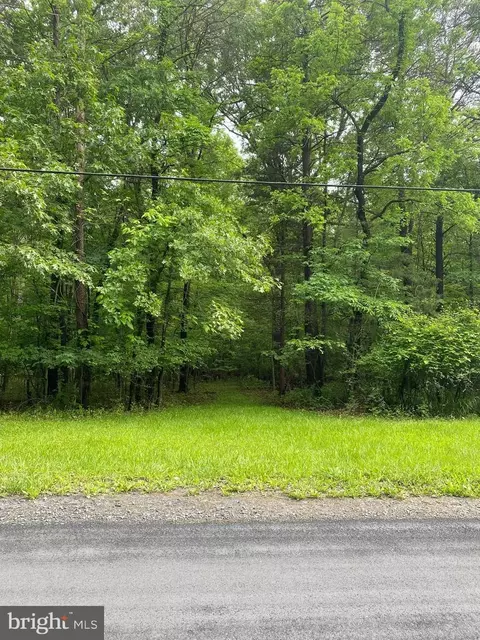 Lakeside Dr, Front Royal, VA 22630