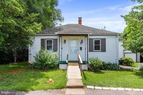 101 Beeden Ln, Front Royal, VA 22630