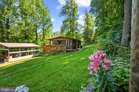 330 Venus Branch Rd, Front Royal, VA 22630