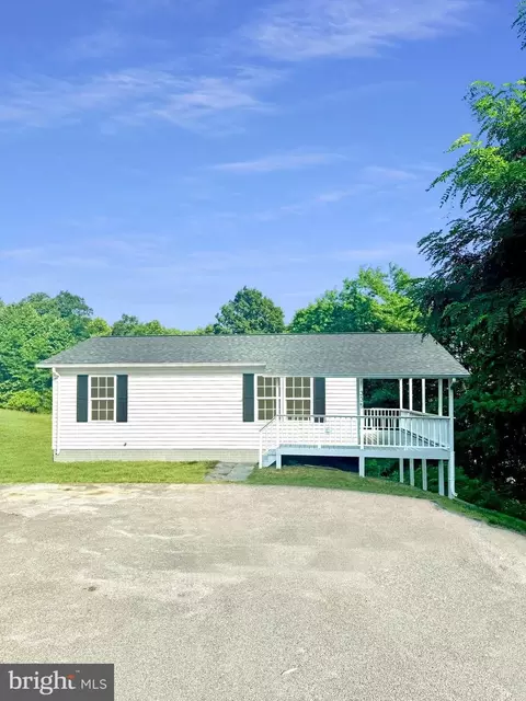 335 Blue Valley Rd, Linden, VA 22642