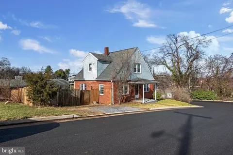 603 Highview St, Front Royal, VA 22630