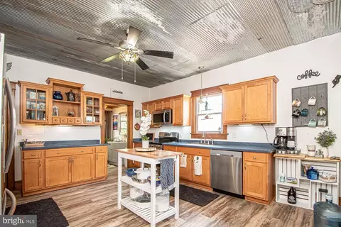 Kitchen - 234 Cloud St, Front Royal, VA 22630 photo 3 of 3