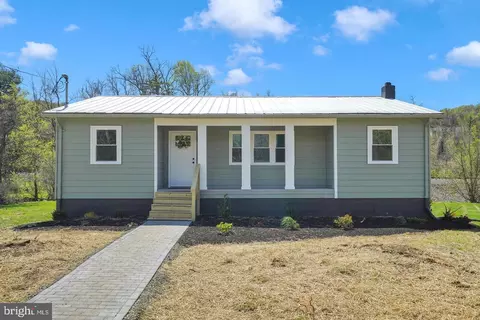 5580 John Marshall Hwy, Linden, VA 22642