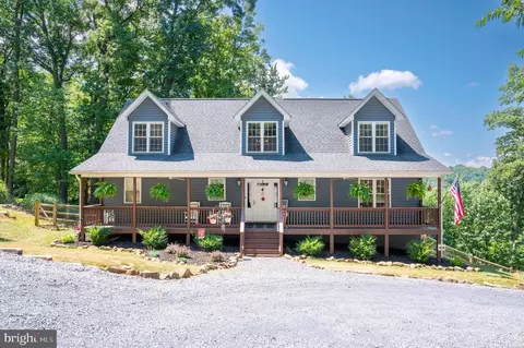 1226 High Knob Rd, Front Royal, VA 22630