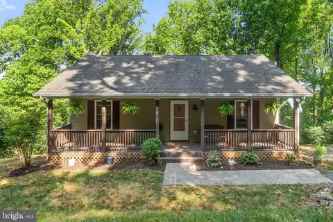 75 Pickford Ct, Front Royal, VA 22630