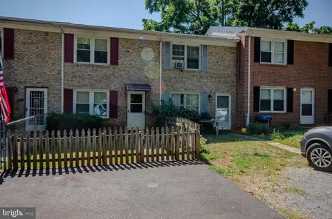 42 North St, Front Royal, VA 22630