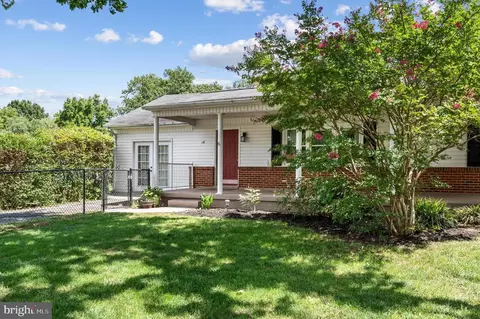 18 Walker Ave, Front Royal, VA 22630 photo 6