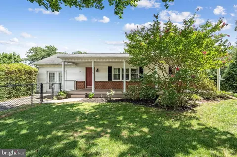 18 Walker Ave, Front Royal, VA 22630 photo 4