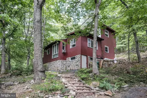 474 Drummer Hill Rd, Front Royal, VA 22630