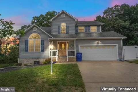 1116 Happy Ridge Dr, Front Royal, VA 22630
