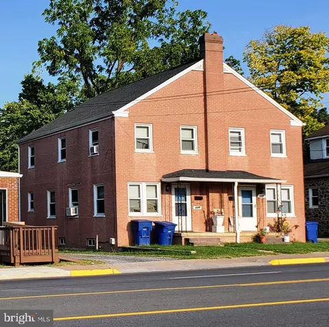 1123 Royal Ave N, Front Royal, VA 22630