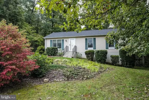 860 Morgan Pl, Front Royal, VA 22630
