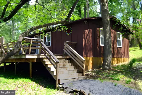 3445 Blue Mountain Rd, Front Royal, VA 22630