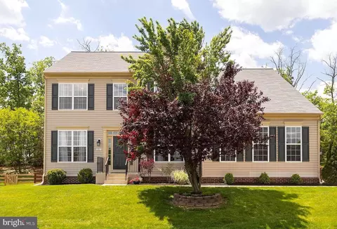 997 Shadows Dr, Front Royal, VA 22630