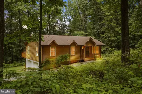 31 Henry Way, Linden, VA 22642