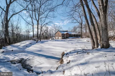 135 Poe Hill Rd, Front Royal, VA 22630