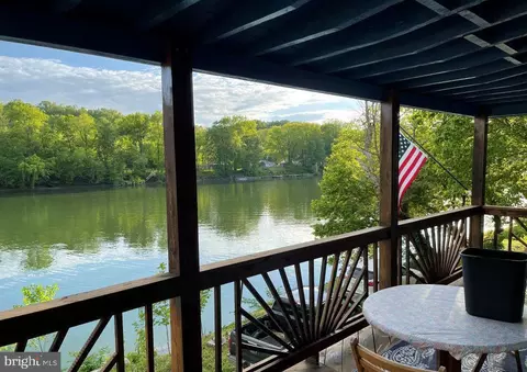 153 Beckwith Dr, Front Royal, VA 22630