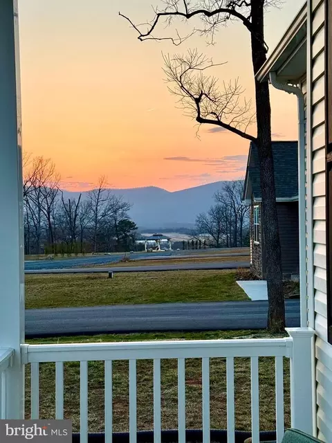 112 Pointers Way, Front Royal, VA 22630 photo 2