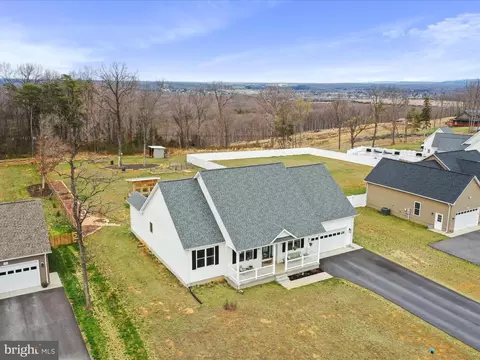 112 Pointers Way, Front Royal, VA 22630 photo 12