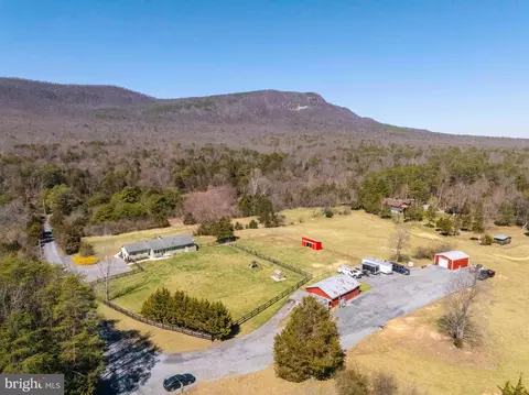 5172 Panhandle Rd, Front Royal, VA 22630