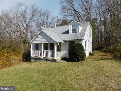 62 Boyd Rd, Bentonville, VA 22610