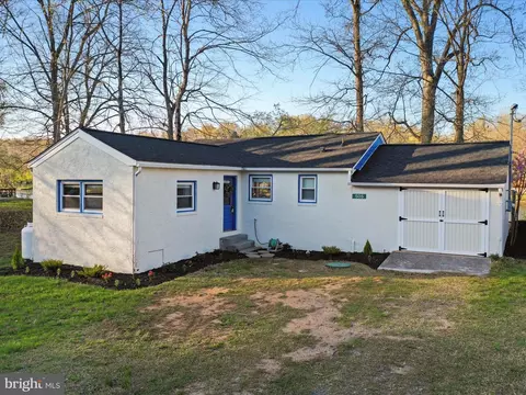 505 Avalon Dr, Front Royal, VA 22630 photo 2