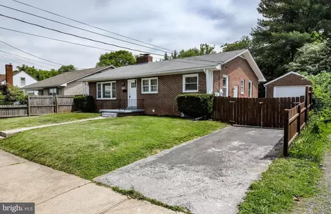 205 Polk Ave, Front Royal, VA 22630