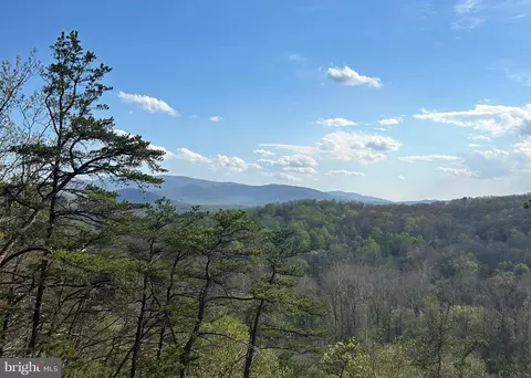 6 Rawley Ridge Dr, Front Royal, VA 22630