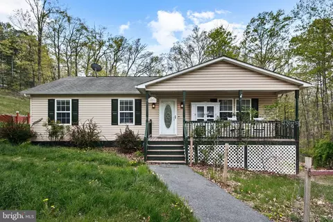 31 Old Oak Ln, Front Royal, VA 22630