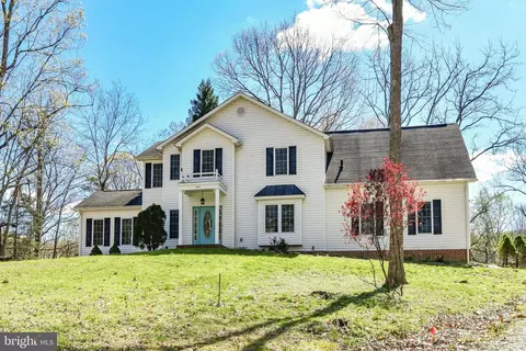 8370 Stonewall Jackson Hwy, Front Royal, VA 22630