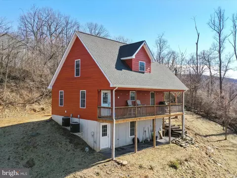 137 Reid Dr, Front Royal, VA 22630