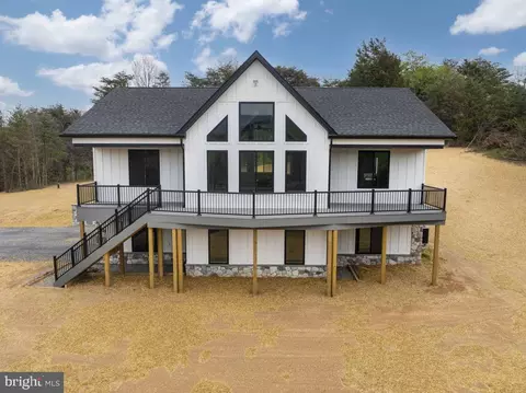 66 Cedar Crossing Ln, Strasburg, VA 22657