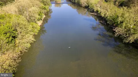 365 Stoney Bottom Rd, Front Royal, VA 22630