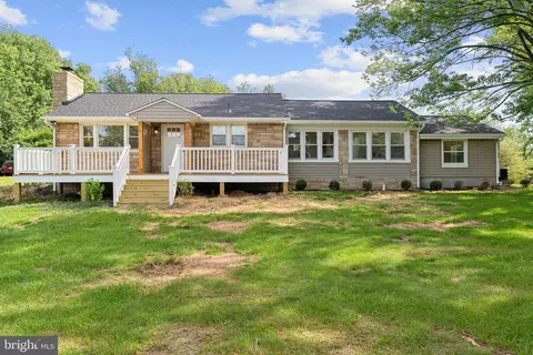 214 Dillard Ct, Front Royal, VA 22630