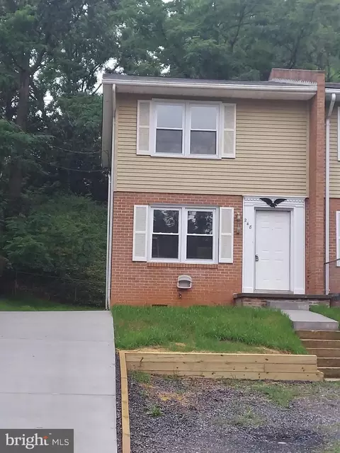 248 Orchard St, Front Royal, VA 22630