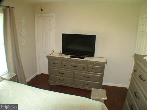 327 E 18th St, Front Royal, VA 22630 photo 24