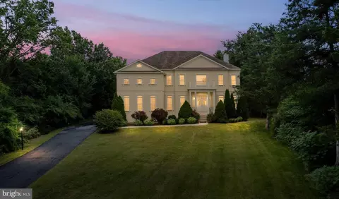 103 Southern Dr, Strasburg, VA 22657