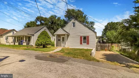 314 Cable Pl, Front Royal, VA 22630 photo 2